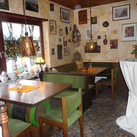 Hotel-Garni-Sonnenlay แบร์นคาสเทล-คืสท์ ภายนอก รูปภาพ